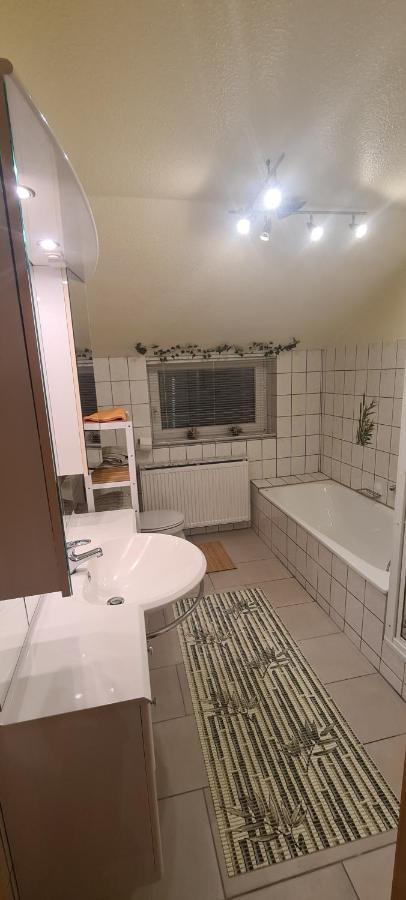 Ferienhaus Aaron Inkl Bettwaesche Handtuecher Endreinigung กอสลาร์ ภายนอก รูปภาพ